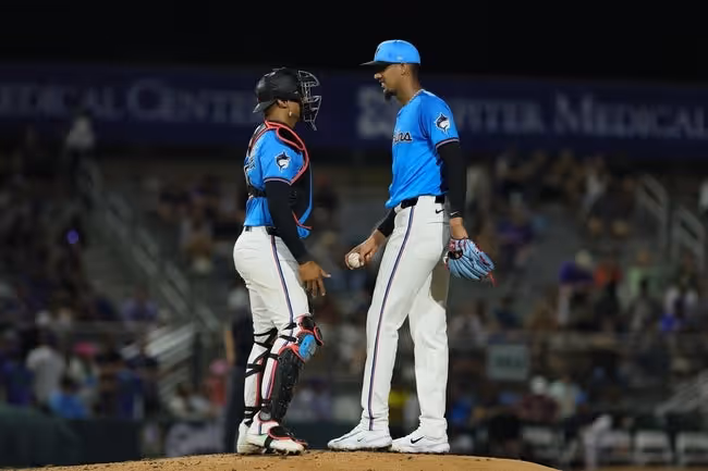 Ball, Baseball, Baseball (Ball)