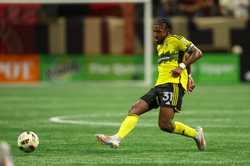 Jul 20, 2024; Atlanta, Georgia, USA; Columbus Crew defender Steven Moreira (31) passes the ball against the Atlanta United in the second half at Mercedes-Benz Stadium. Mandatory Credit: Brett Davis-Imagn Images