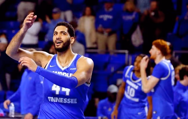 Adult, Female, Person