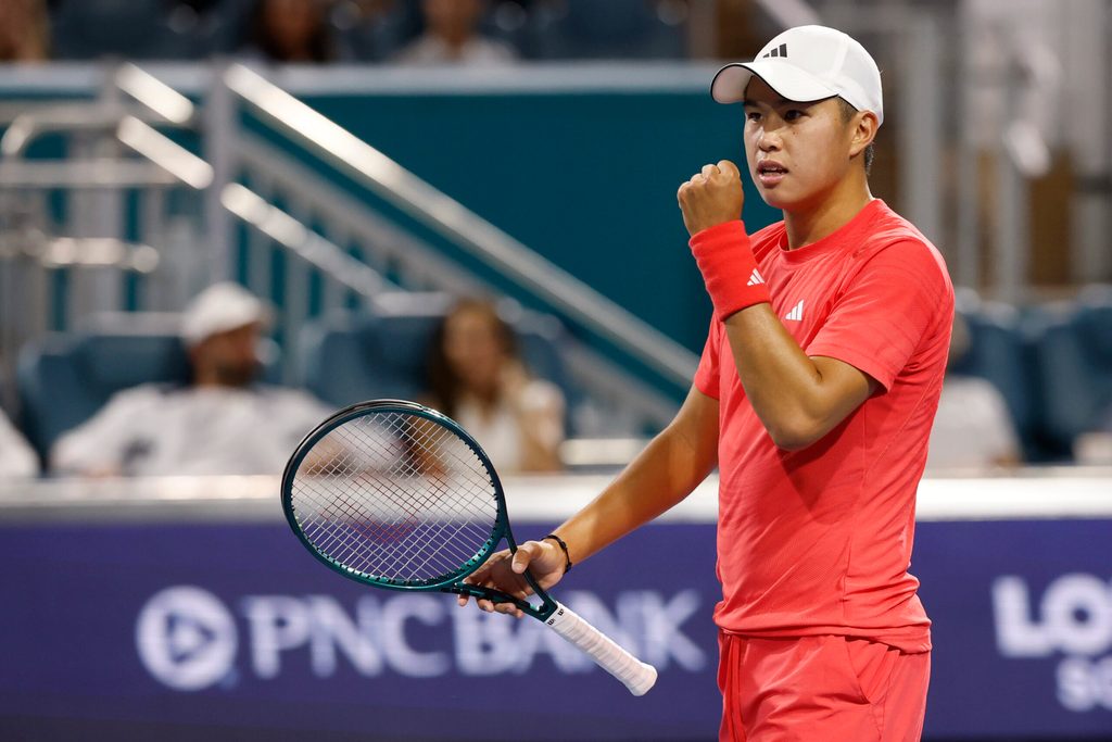 Mar 20, 2025; Miami, FL, USA; Learner Tien (USA) reacts after winning the first set tie-breaker against Joao Fonseca (BRA)(not pictured) on day three of the Miami Open at Hard Rock Stadium. Mandatory Credit: Geoff Burke-Imagn Images