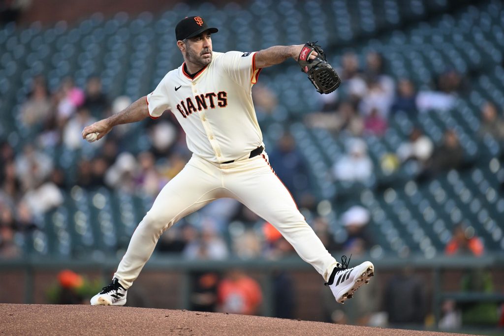 May 1, 2025; San Francisco, California, USA; San Francisco Giants starting pitcher Justin Verlander (35) throws against the Colorado Rockies in the first inning at Oracle Park. Mandatory Credit: Eakin Howard-Imagn Images