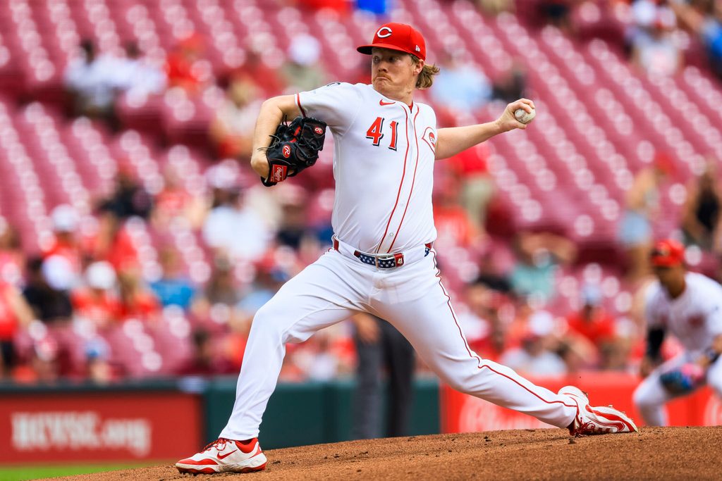 Jun 4, 2025; Cincinnati, Ohio, USA; Cincinnati Reds starting pitcher Andrew Abbott (41) pitches against the Milwaukee Brewers in the first inning at Great American Ball Park. Mandatory Credit: Katie Stratman-Imagn Images