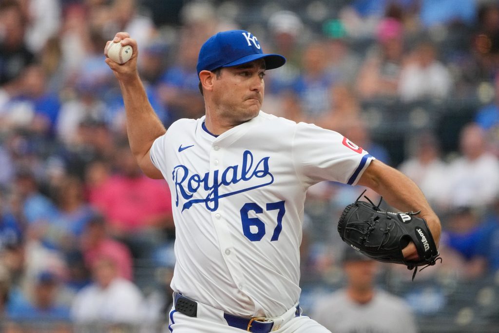 Jun 12, 2025; Kansas City, Missouri, USA; Kansas City Royals starting pitcher Seth Lugo (67) delivers a pitch against the New York Yankees in the first inning at Kauffman Stadium. Mandatory Credit: Denny Medley-Imagn Images