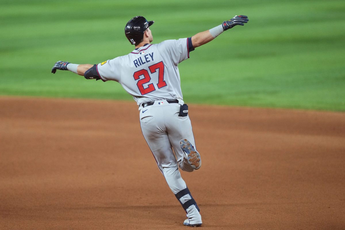 Jun 20, 2025; Miami, Florida, USA; Atlanta Braves third baseman Austin Riley (27) rounds the bases after hitting a home run in the eighth inning against the Miami Marlins at loanDepot Park. Mandatory Credit: Jim Rassol-Imagn Images