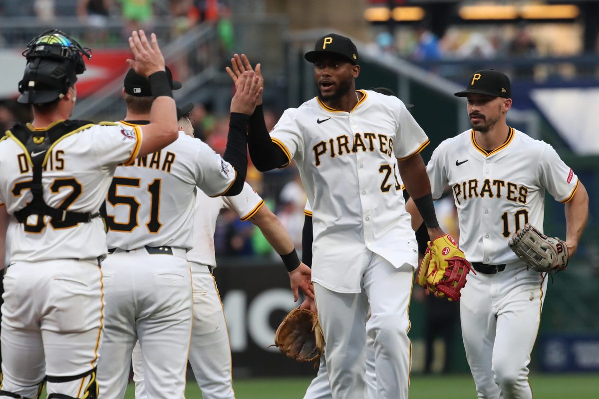 Jun 28, 2025; Pittsburgh, Pennsylvania, USA; The Pittsburgh Pirates celebrate after defeating the New York Mets at PNC Park. Mandatory Credit: Charles LeClaire-Imagn Images