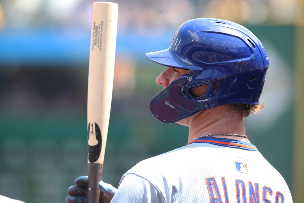 Jun 29, 2025; Pittsburgh, Pennsylvania, USA; New York Mets first baseman Pete Alonso (20) in the on deck circle against the Pittsburgh Pirates during the fourth inning at PNC Park. Mandatory Credit: Charles LeClaire-Imagn Images