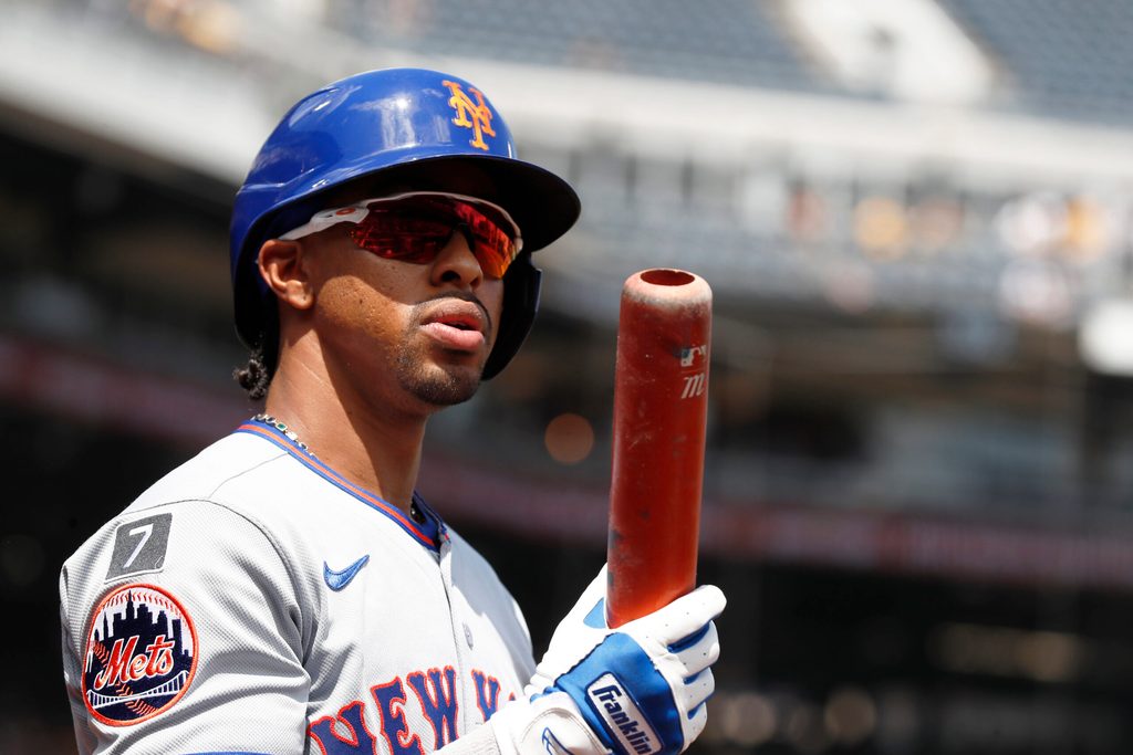 Jun 29, 2025; Pittsburgh, Pennsylvania, USA; New York Mets shortstop Francisco Lindor (12) in the on-deck circle against the Pittsburgh Pirates during the fifth inning at PNC Park. Mandatory Credit: Charles LeClaire-Imagn Images