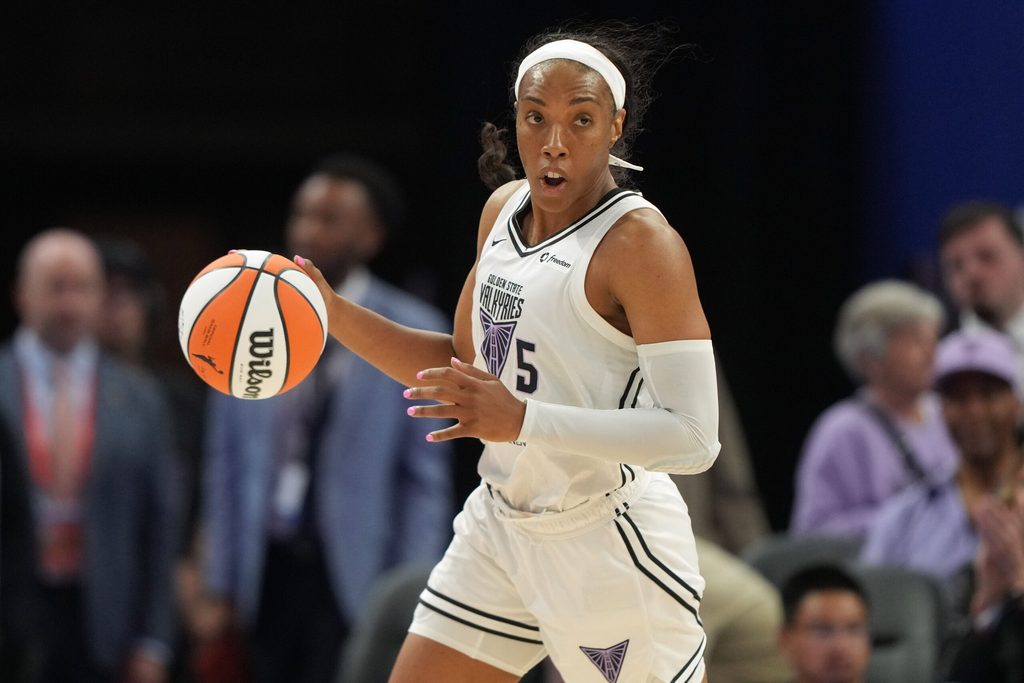 Jun 22, 2025; San Francisco, California, USA; Golden State Valkyries forward Kayla Thornton (5) dribbles against the Connecticut Sun during the third quarter at Chase Center. Mandatory Credit: Darren Yamashita-Imagn Images