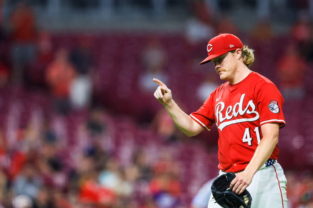 Jul 9, 2025; Cincinnati, Ohio, USA; Cincinnati Reds starting pitcher Andrew Abbott (41) acknowledges fans as he walks off the field during a pitching change in the eighth inning against the Miami Marlins at Great American Ball Park. Mandatory Credit: Katie Stratman-Imagn Images