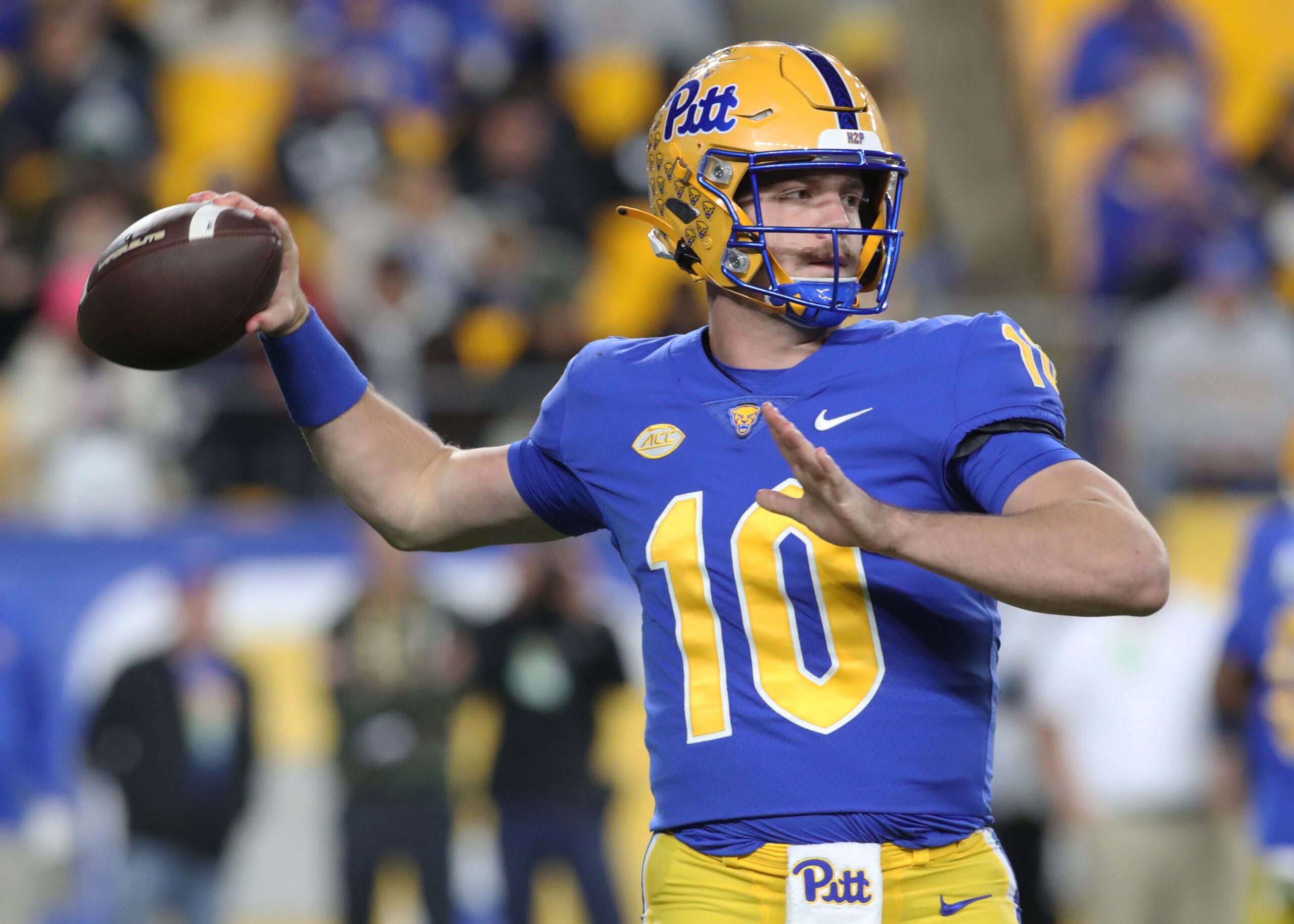 Nov 9, 2024; Pittsburgh, Pennsylvania, USA;  Pittsburgh Panthers quarterback Eli Holstein (10) passes against the Virginia Cavaliers during the first quarter at Acrisure Stadium. Mandatory Credit: Charles LeClaire-Imagn Images