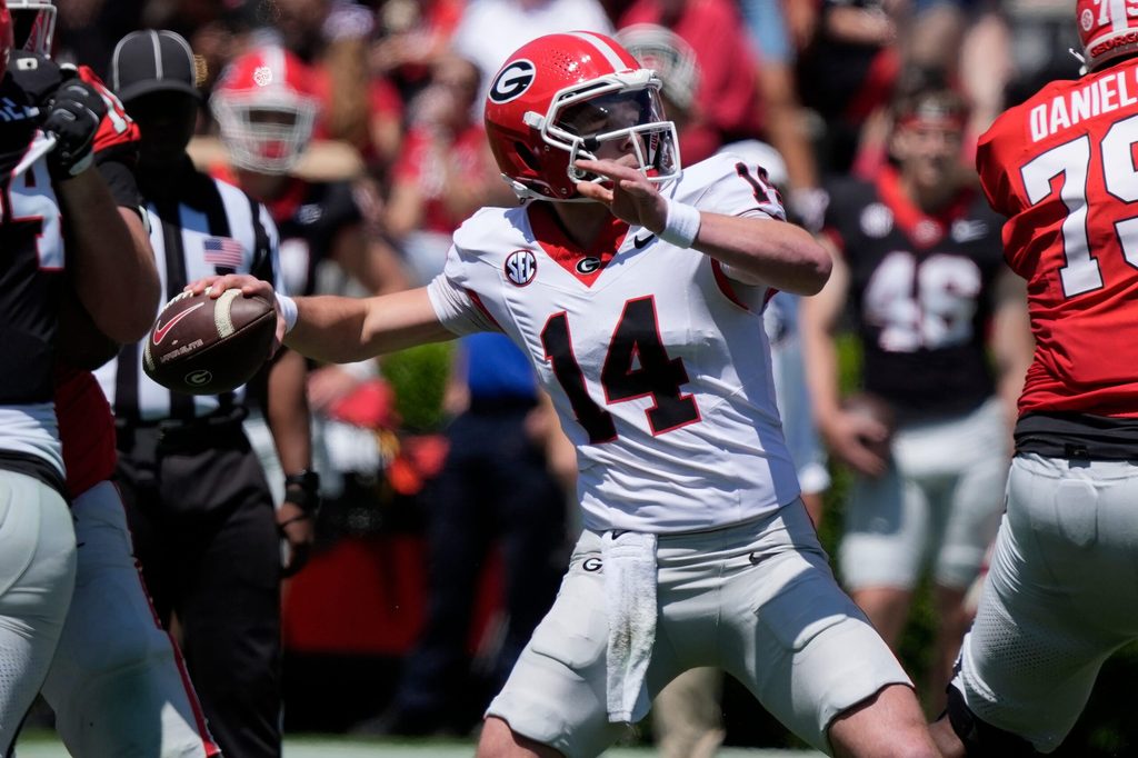Georgia quarterback Gunner Stockton (14) throws a deep ball during the Georgia G-Day spring football game in Athens, Ga., on Saturday, April 12, 2025.