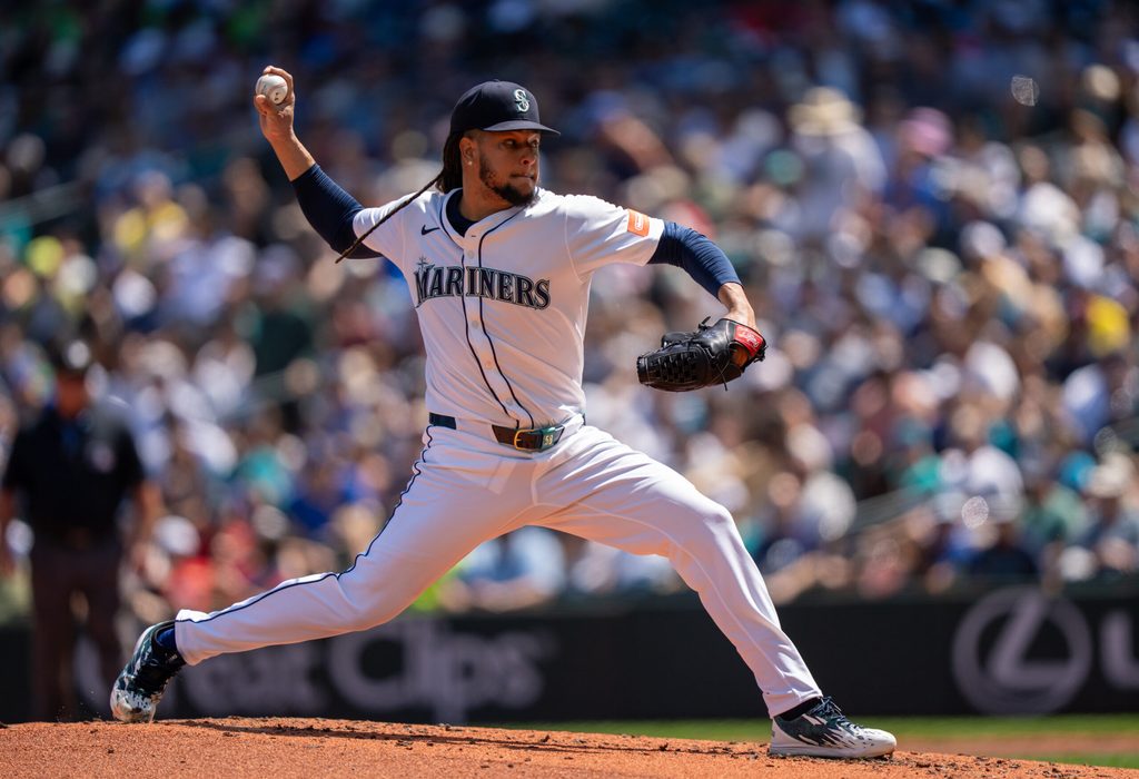 Jul 23, 2025; Seattle, Washington, USA; Seattle Mariners starter Luis Castillo (58) delivers a pitch during the third inning Milwaukee Brewers at T-Mobile Park. Mandatory Credit: Stephen Brashear-Imagn Images