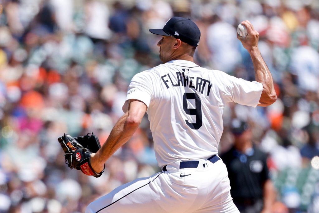 Jul 27, 2025; Detroit, Michigan, USA; Detroit Tigers pitcher Jack Flaherty (9) pitches in the second inning against the Toronto Blue Jays at Comerica Park. Mandatory Credit: Rick Osentoski-Imagn Images