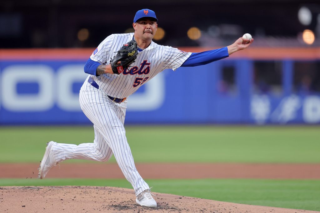 Aug 4, 2025; New York City, New York, USA; New York Mets starting pitcher Sean Manaea (59) pitches against the Cleveland Guardians during the third inning at Citi Field. Mandatory Credit: Brad Penner-Imagn Images