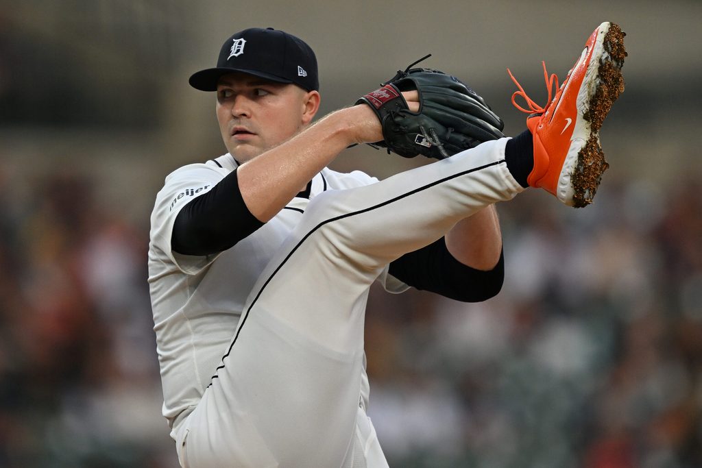 Aug 19, 2025; Detroit, Michigan, USA; Detroit Tigers starting pitcher Tarik Skubal (29) throws a pitch against the Houston Astros in the second inning at Comerica Park. Mandatory Credit: Lon Horwedel-Imagn Images