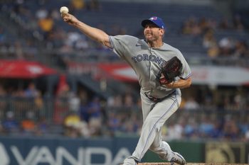 Aug 19, 2025; Pittsburgh, Pennsylvania, USA;  Toronto Blue Jays starting pitcher Max Scherzer (31) pitches against the Pittsburgh Pirates during the fourth inning at PNC Park. Mandatory Credit: Charles LeClaire-Imagn Images