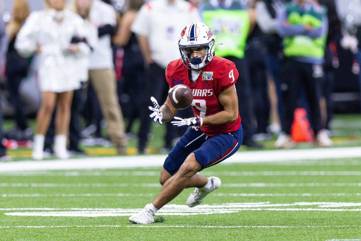 Dec 21, 2022; New Orleans, Louisiana, USA; South Alabama Jaguars wide receiver Devin Voisin (9) catches a pass against the Western Kentucky Hilltoppers during the first half at Caesars Superdome. Mandatory Credit: Stephen Lew-Imagn Images