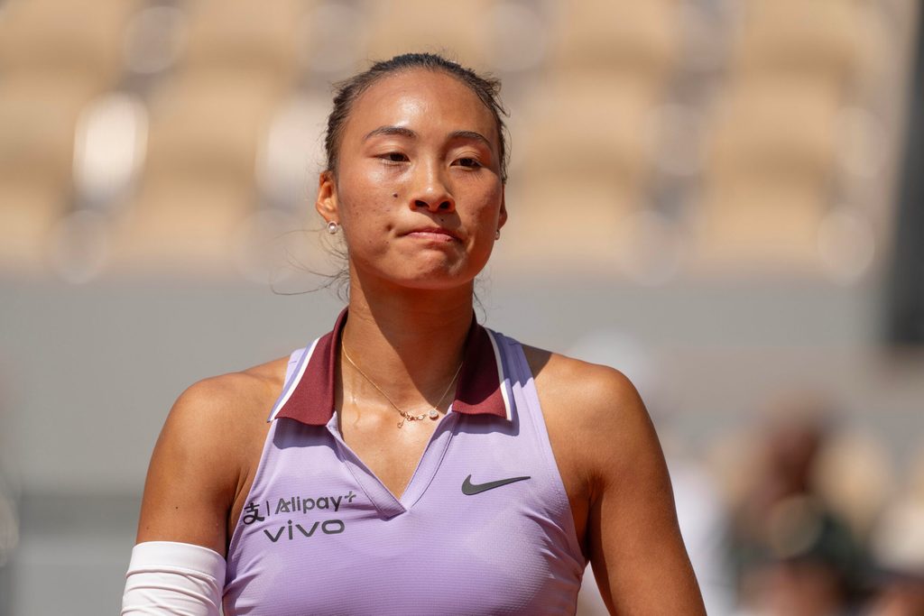 Jun 3, 2025; Paris, FR; Qinwen Zheng of China during her match against Aryna Sabalenka on day 10 at Roland Garros Stadium. Mandatory Credit: Susan Mullane-Imagn Images