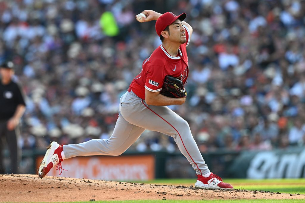 Aug 9, 2025; Detroit, Michigan, USA; Los Angeles Angels starting pitcher Yusei Kikuchi (16) throws a pitch against the Detroit Tigers in the second inning at Comerica Park. Mandatory Credit: Lon Horwedel-Imagn Images