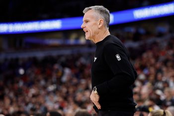 Oct 29, 2025; Chicago, Illinois, USA; Chicago Bulls head coach Billy Donovan directs his team against the Sacramento Kings during the first half at United Center. Mandatory Credit: Kamil Krzaczynski-Imagn Images
