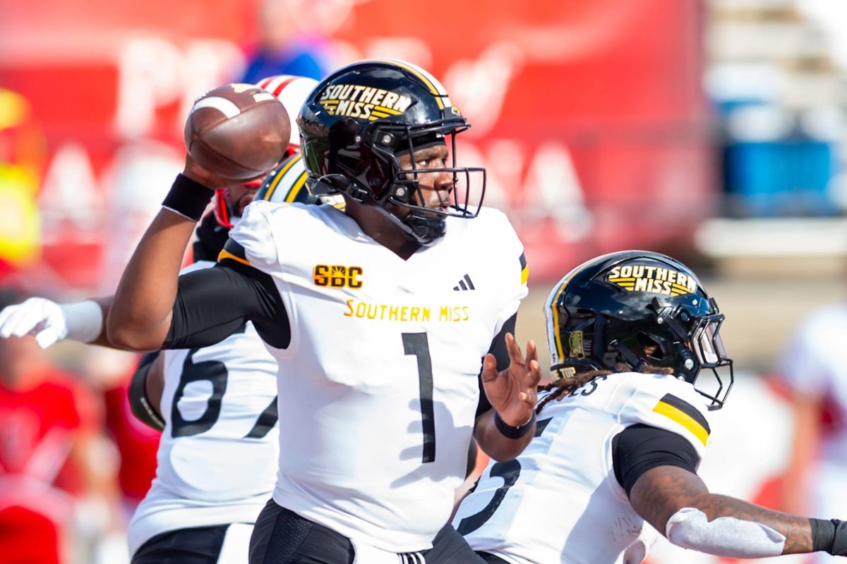 Golden Eagles Quarterback Braylon Braxton 1, Louisianas Ragin Cajuns take on Southern Miss at Our Lady of Lourdes Stadium in Lafayette, LA. Saturday, Oct. 18, 2025.