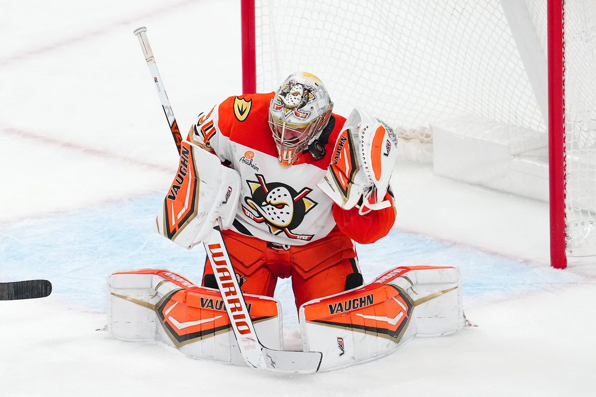 Nov 8, 2025; Las Vegas, Nevada, USA; Anaheim Ducks goaltender Petr Mrazek (34) makes a save against the Vegas Golden Knights with the side of his mask during the third period at T-Mobile Arena. Mandatory Credit: Stephen R. Sylvanie-Imagn Images