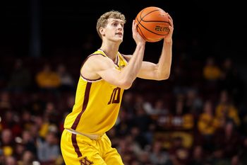 Nov 18, 2025; Minneapolis, Minnesota, USA; Minnesota Golden Gophers forward Cade Tyson (10) shoots against the Chicago State Cougars during the first half at Williams Arena. Mandatory Credit: Matt Krohn-Imagn Images