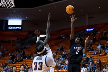 St. Thomas’ Nathan Kongolo (0) shoots the ball during a men’s basketball game against UTEP at the Don Haskins Center in El Paso, Texas, on Wednesday, Nov. 19, 2025.
