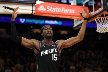 Nov 21, 2025; Phoenix, Arizona, USA; Phoenix Suns center Mark Williams (15) reacts against the Minnesota Timberwolves in the second half of an NBA Cup game at Mortgage Matchup Center. Mandatory Credit: Mark J. Rebilas-Imagn Images