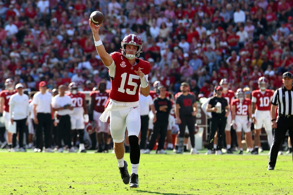 Nov 22, 2025; Tuscaloosa, Alabama, USA; Alabama Crimson Tide quarterback Ty Simpson (15) passes the ball during the first half against the Eastern Illinois Panthers at Saban Field at Bryant-Denny Stadium. Mandatory Credit: David Leong-Imagn Images