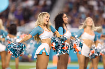 Adult, Female, Person