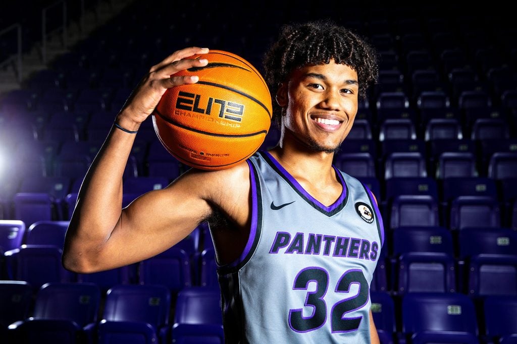 Northern Iowa's Tytan Anderson (32) poses for a photo during Panthers men's basketball media day, Monday, Oct. 17, 2022, at the McLeod Center in Cedar Falls, Iowa.
221017 Uni Media Mbb 040 Jpg