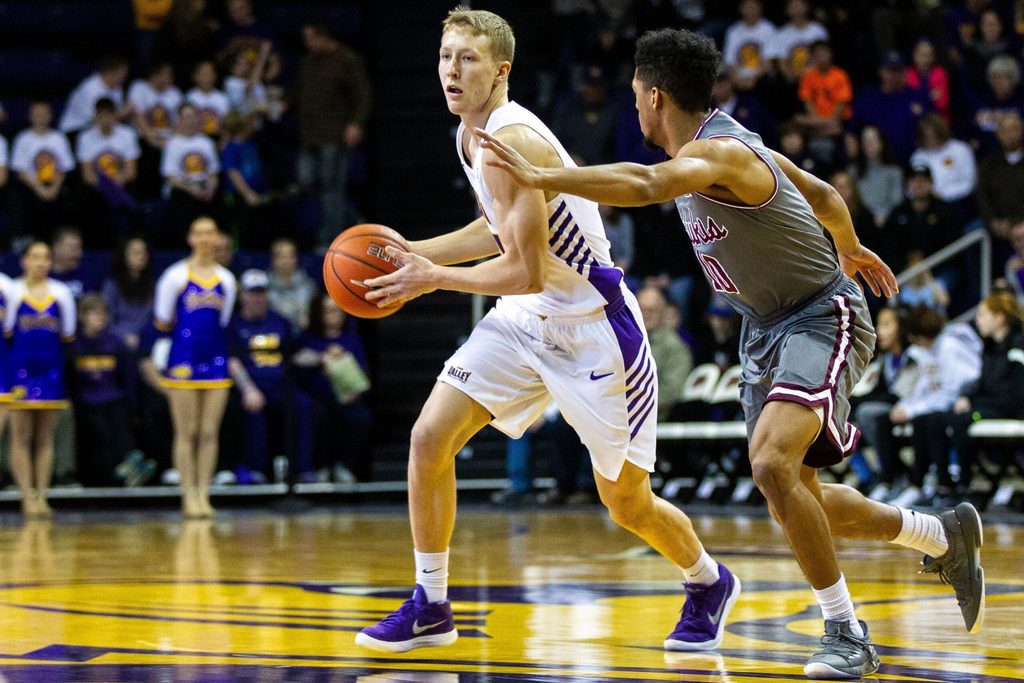 Northern Iowa guard A.J. Green gets defended by Southern Illinois guard Aaron Cook during a NCAA Missouri Valley Conference men's basketball game on Saturday, Jan. 5, 2019, at the McLeod Center in Cedar Falls, Iowa.
190105 Uni S Illinois 009 Jpg