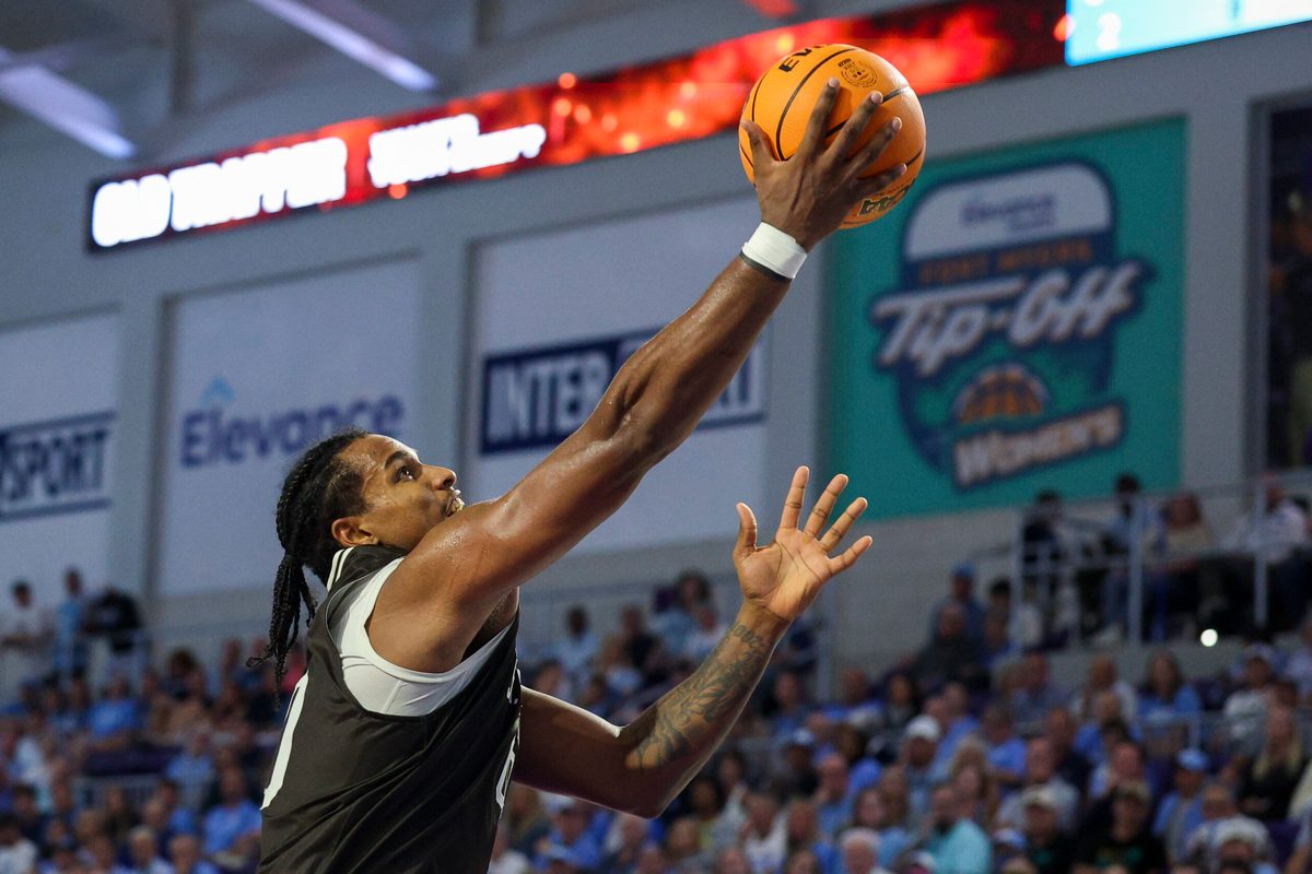 Nov 25, 2025; Fort Myers, Florida, USA; St. Bonaventure Bonnies guard Cayden Charles (24) drives to the basket against the North Carolina Tar Heels in the second half at Suncoast Credit Union Arena. Mandatory Credit: Nathan Ray Seebeck-Imagn Images