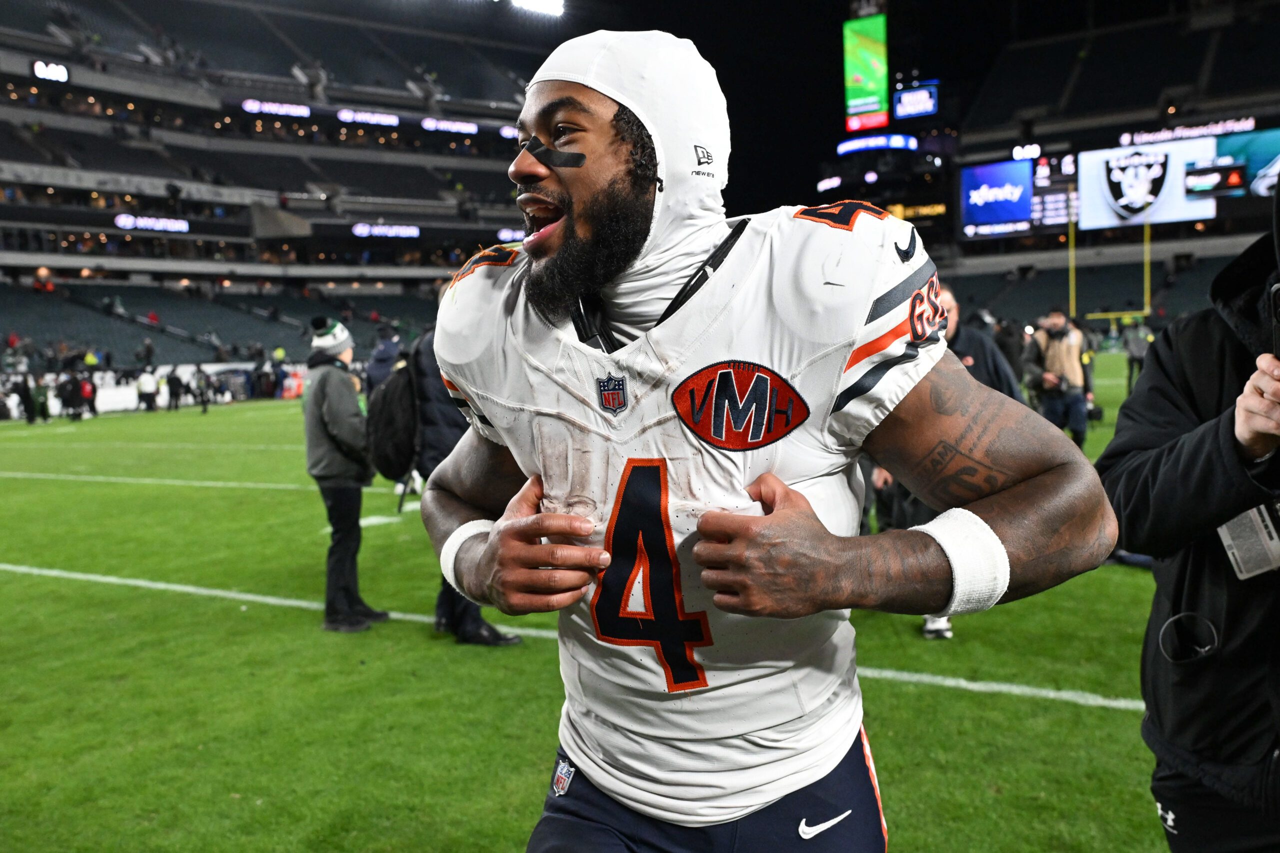 Nov 28, 2025; Philadelphia, Pennsylvania, USA; Chicago Bears running back D'Andre Swift (4) walks off the field after the game against the Philadelphia Eagles at Lincoln Financial Field. Mandatory Credit: Eric Hartline-Imagn Images
