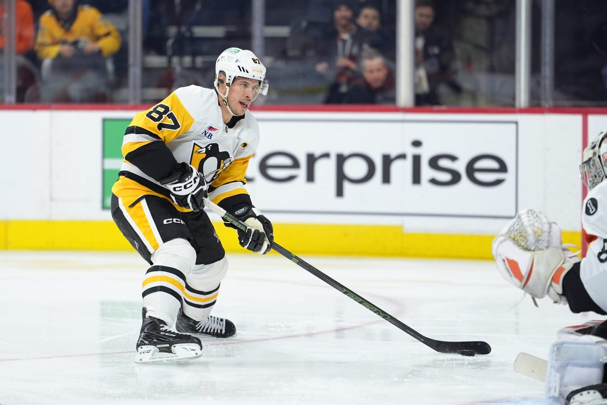 Dec 1, 2025; Philadelphia, Pennsylvania, USA; Pittsburgh Penguins center Sidney Crosby (87) controls the puck against the Philadelphia Flyers in the second period at Xfinity Mobile Arena. Mandatory Credit: Kyle Ross-Imagn Images