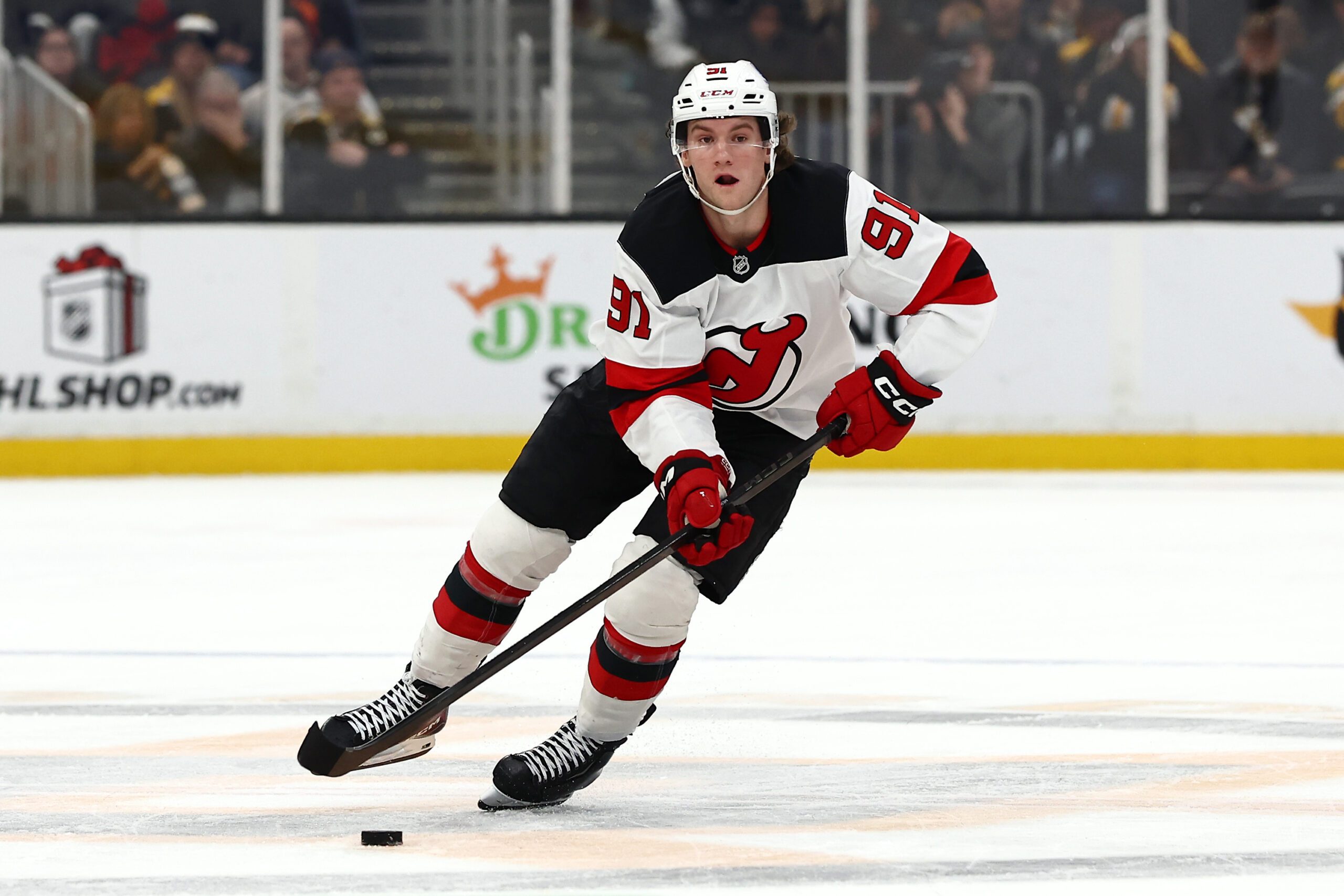 Dec 6, 2025; Boston, Massachusetts, USA; New Jersey Devils center Dawson Mercer (91) carries the puck against the Boston Bruins during the second period at TD Garden. Mandatory Credit: Winslow Townson-Imagn Images