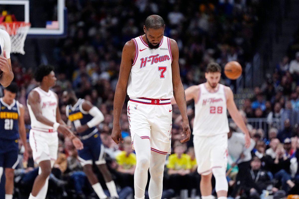 Dec 15, 2025; Denver, Colorado, USA; Houston Rockets forward Kevin Durant (7) reacts in the fourth quarter against the Denver Nuggets at Ball Arena. Mandatory Credit: Ron Chenoy-Imagn Images