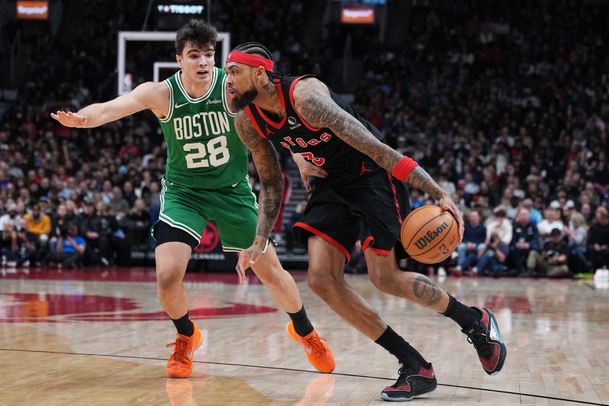Dec 20, 2025; Toronto, Ontario, CAN; Toronto Raptors forward Brandon Ingram (3) controls the ball as Boston Celtics guard Hugo Gonzalez (28) tries to defend during the fourth quarter at Scotiabank Arena. Mandatory Credit: Nick Turchiaro-Imagn Images