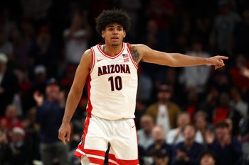 Dec 20, 2025; Phoenix, Arizona, USA; Arizona Wildcats forward Koa Peat (10) against the San Diego State Aztecs during the Hall of Fame Series at Mortgage Matchup Center. Mandatory Credit: Mark J. Rebilas-Imagn Images