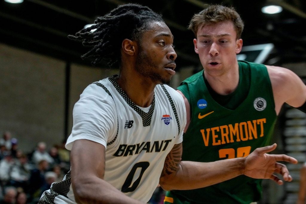 Earl Timberlake Bryant mens basketball. Bryant beats Vermont
