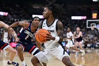 Jan 7, 2026; Providence, Rhode Island, USA; Providence Friars guard Jaylin Sellers (2) looks to pass the ball during the second half against the UConn Huskies at Amica Mutual Pavilion. Mandatory Credit: Eric Canha-Imagn Images