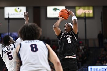 Jan 8, 2026; Spokane, Washington, USA; Santa Clara Broncos forward Elijah Mahi (8) shoots the ball against the Gonzaga Bulldogs in the second half at McCarthey Athletic Center. Mandatory Credit: James Snook-Imagn Images