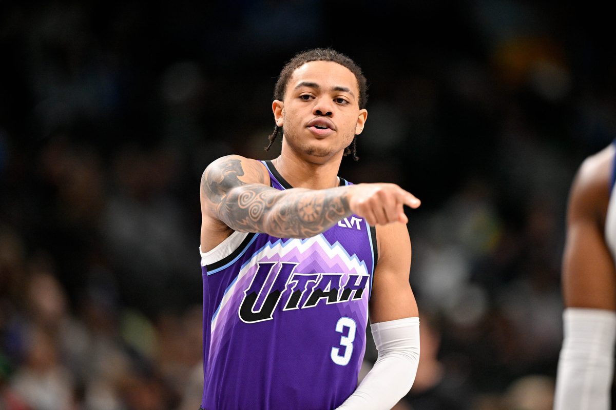 Jan 17, 2026; Dallas, Texas, USA; Utah Jazz guard Keyonte George (3) points to his teammate during the second half against the Dallas Mavericks at the American Airlines Center. Mandatory Credit: Jerome Miron-Imagn Images