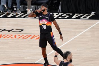Jan 17, 2026; New York, New York, USA; Phoenix Suns forward Royce O'Neale (00) reacts during the second half against the New York Knicks at Madison Square Garden. Mandatory Credit: John Jones-Imagn Images