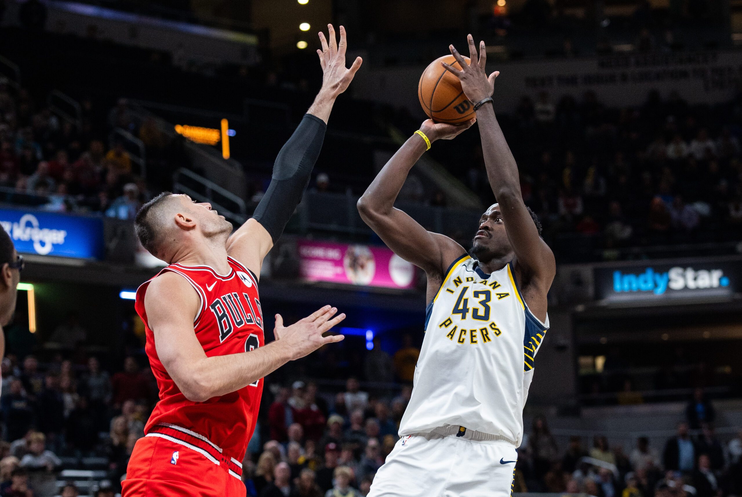 Jan 28, 2026; Indianapolis, Indiana, USA;  Indiana Pacers forward Pascal Siakam (43) shoots the ball while Chicago Bulls center Nikola Vučević (9) defends in the second half at Gainbridge Fieldhouse. Mandatory Credit: Trevor Ruszkowski-Imagn Images