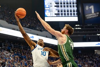 Kentucky's Brandon Garrison (10) scored the ball during the Wildcats' season-opening game against Wright State at Rupp Arena in Lexington, Ky. The Wildcats defeated the Raiders 103-62. November 4, 2024.