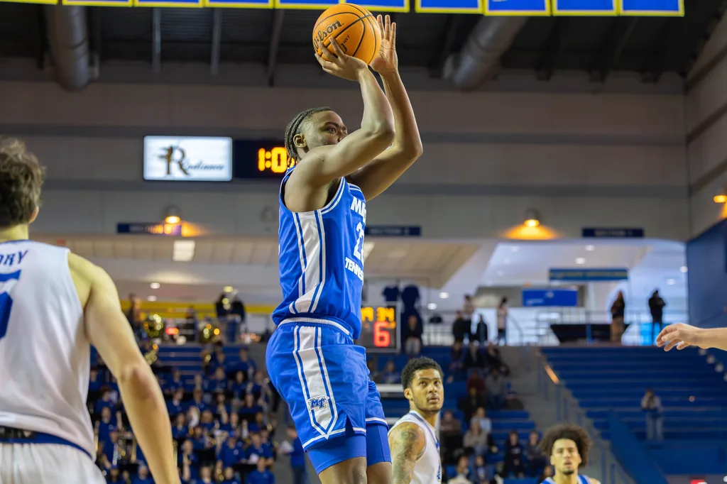 Middle Tennessee guard Kamari Lands (22) shoots during the NCAA college basketball game against the Delaware Hens on Saturday, Feb. 7, 2026, at The Bob Carpenter Sports Convocation Center in Newark, Delaware.Middle Tennessee guard Kamari Lands (22) shoots during the NCAA college basketball game against the Delaware Hens on Feb. 7, 2026, at The Bob Carpenter Center in Newark.