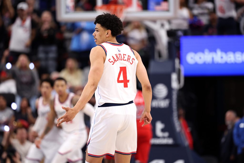 Mar 1, 2026; Inglewood, California, USA; Los Angeles Clippers guard Kobe Sanders (4) reacts after making a three point basket during the second half against the New Orleans Pelicans at Intuit Dome. Mandatory Credit: Kiyoshi Mio-Imagn Images