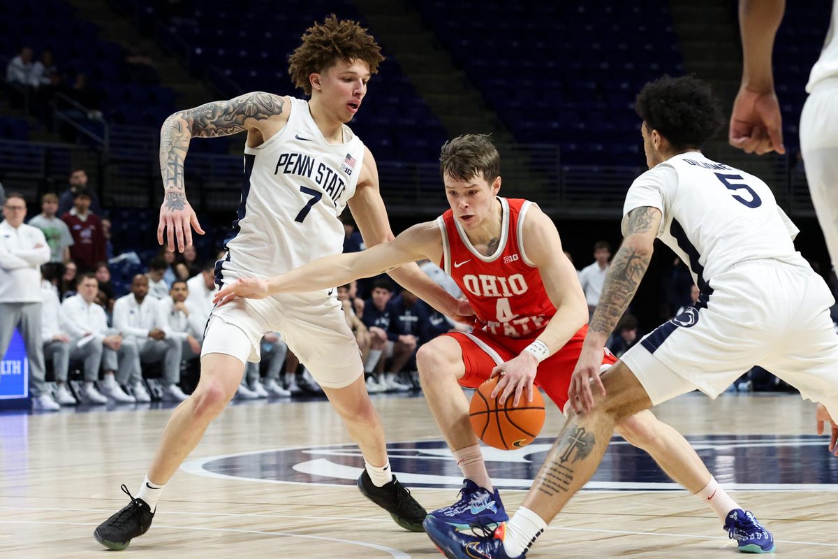 Mar 4, 2026; University Park, Pennsylvania, USA; Ohio State Buckeyes guard Gabe Cupps (4) drives the ball towards the basket as Penn State Nittany Lions guard Freddie Dilione V (5) and guard Dominick Stewart (7) defend during the second half at Bryce Jordan Center. Mandatory Credit: Matthew O'Haren-Imagn Images
